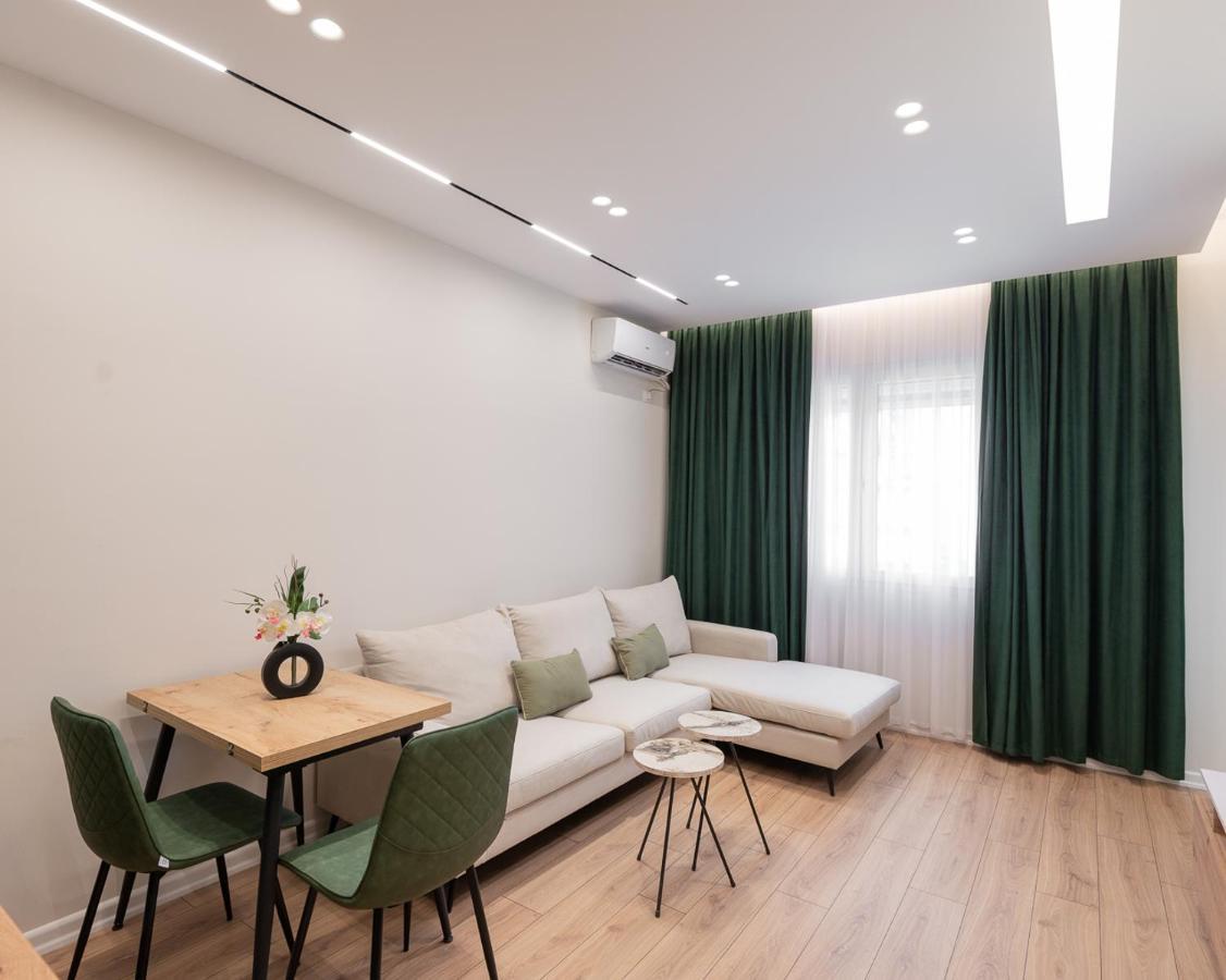 Arkle Apartment 3 Tirana Esterno foto