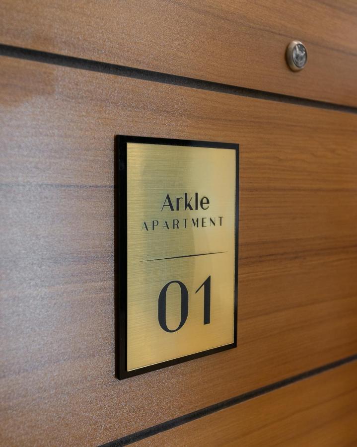 Arkle Apartment 3 Tirana Esterno foto
