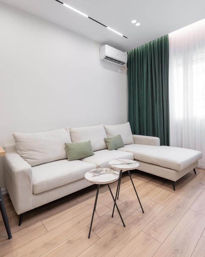 Arkle Apartment 3 Tirana Esterno foto