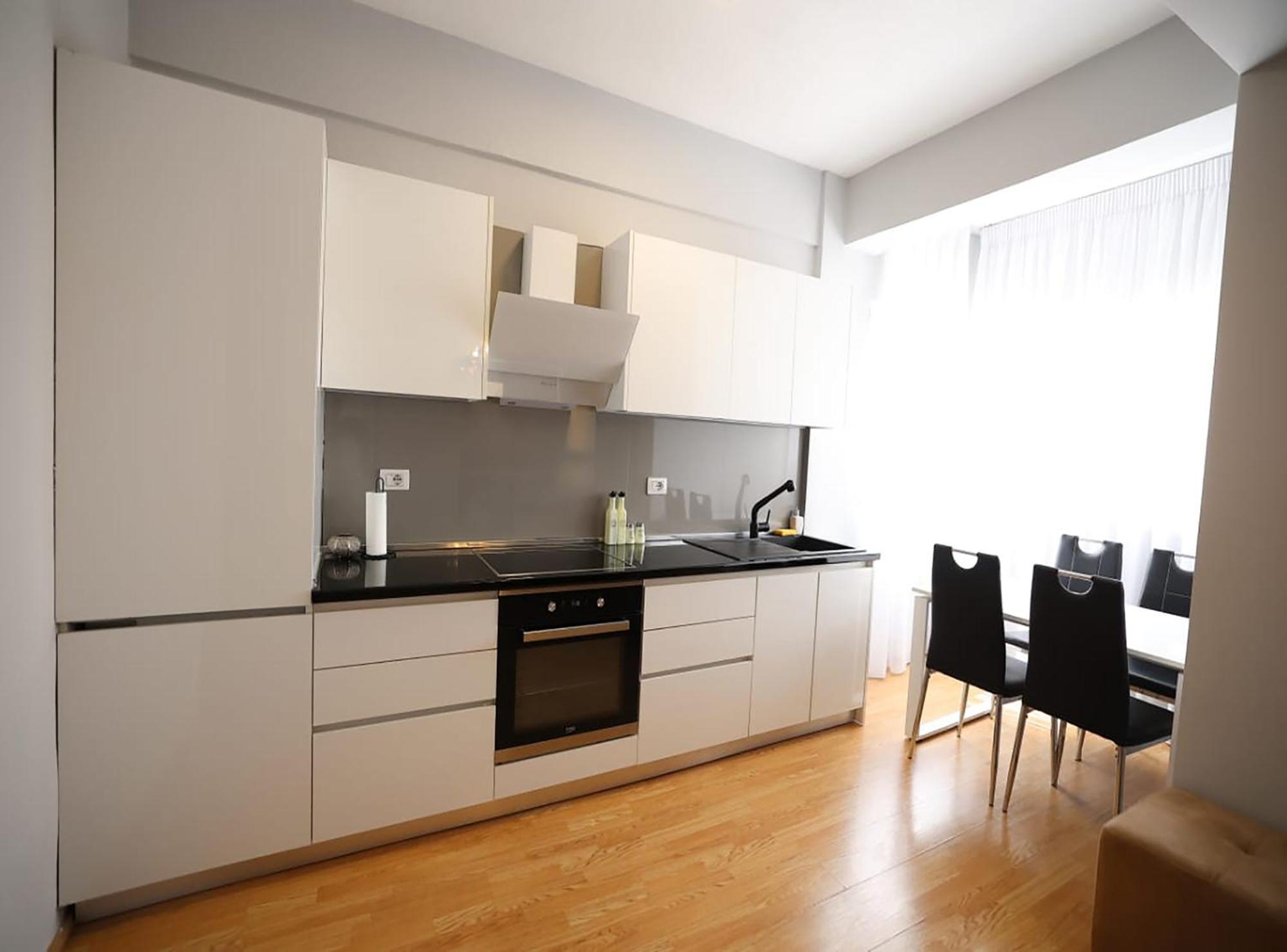 Arkle Apartment 3 Tirana Esterno foto