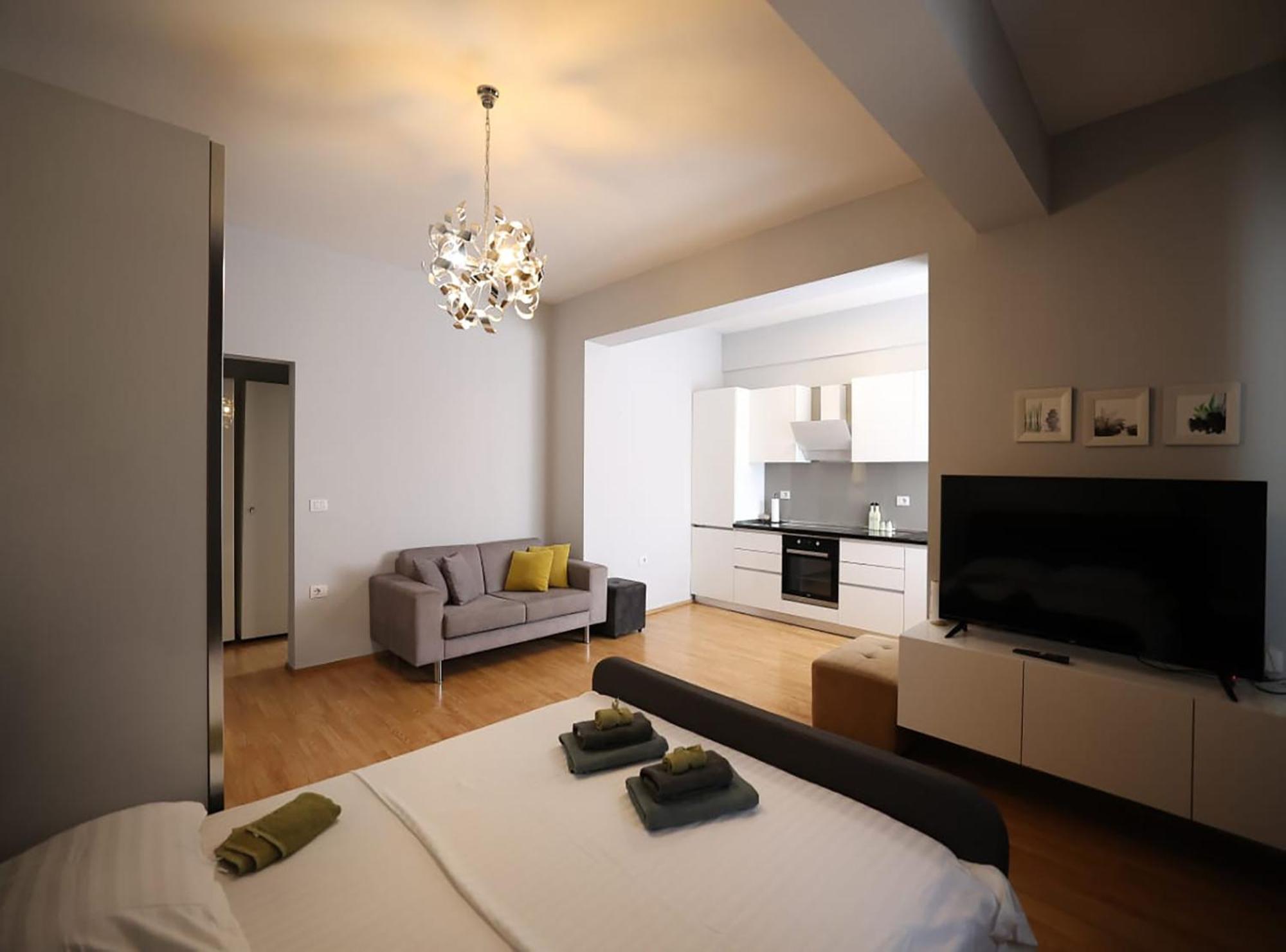 Arkle Apartment 3 Tirana Esterno foto