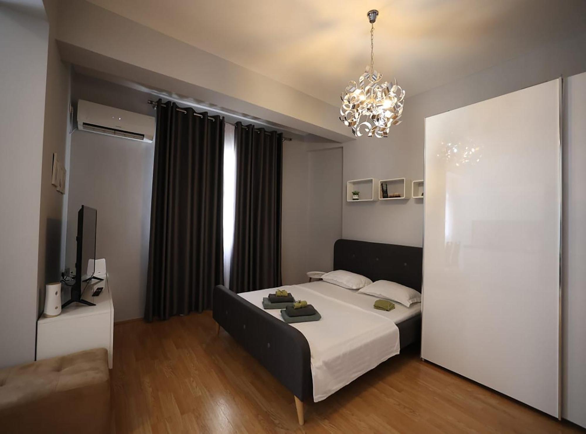 Arkle Apartment 3 Tirana Esterno foto